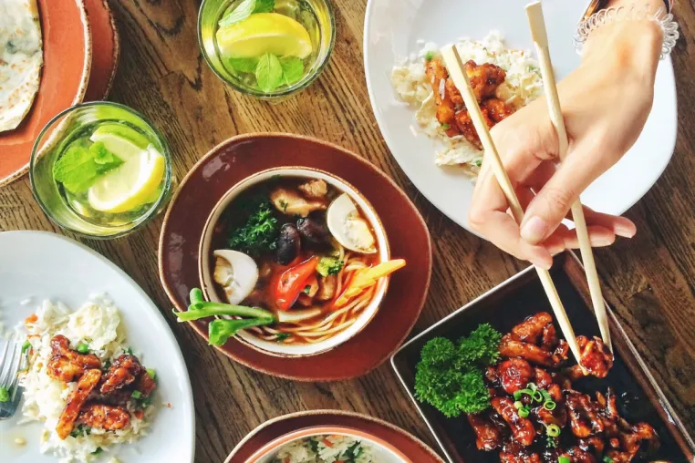 Entdecken Sie die Welt der chinesischen Kultur im Gourmet Tempel Ludwigsburg Bild: Entdecken Sie die Welt der chinesischen Kultur im Gourmet Tempel Ludwigsburg