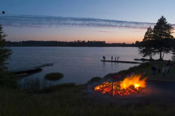 Bild: Sommer, Sonne und Tango: Mittsommernacht in Finnland