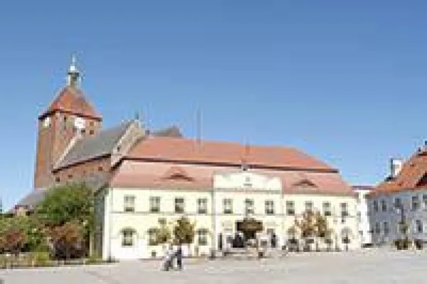 Bild: Rügenwalde erneuert sein Schloss