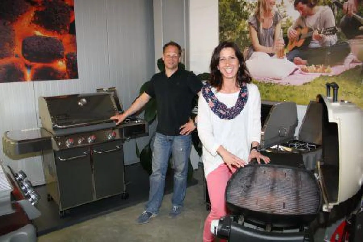 Der alte Tischgrill ist zu klein, oder nicht mehr heiß genug? Thomas und Kirsten Loetters schaffen m