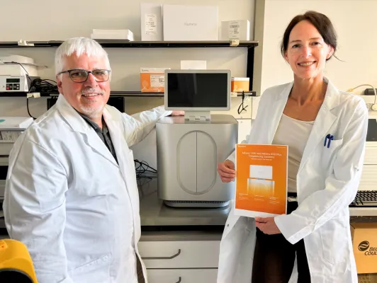 Bild: Neuestes DNA-Sequenzierungsgerät an der Universität Bayreuth