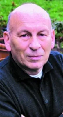 Bild: Buchhandlung Hoffmann Eutin - Autorenlesung Erich Maletzke 8.12. 2009