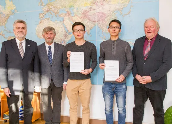 Sozial engagierte vietnamesische Studentin erhält DAAD-Preis der Hochschule Harz Bild: Sozial engagierte vietnamesische Studentin erhält DAAD-Preis der Hochschule Harz