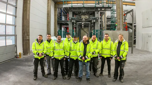 Bild: Investition in Niederzissen: Dr. Eckel nimmt neue Absacklinie in Betrieb