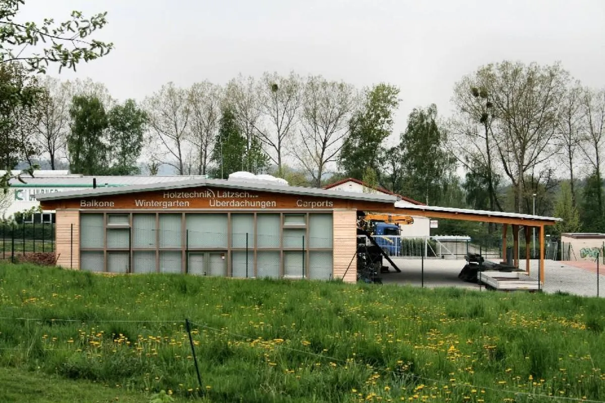 Ansicht neues Firmengebäude von Holztechnik Lätzsch GmbH