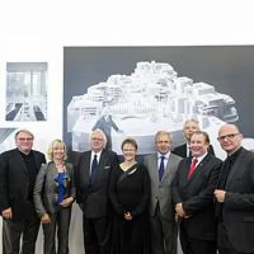 Bild: Ausstellungseröffnung "Richard Meier. Building as Art" mit weltberühmtem Architekten und Ministerin Ahnen