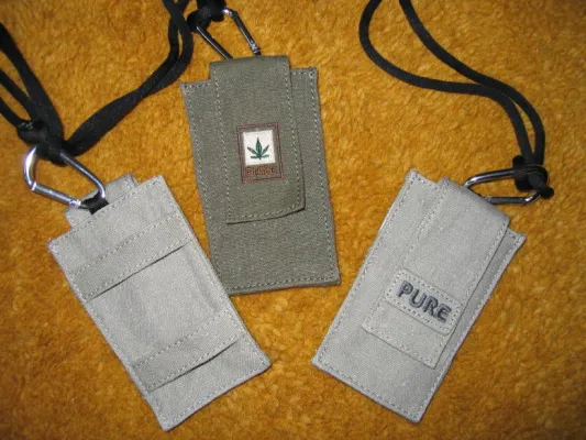 Bild: Modische Handytaschen aus Hanf sorgen für Aufsehen