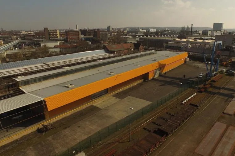Bild: Immolox vermittelt 2.800 m² Lagerfläche an die Simon Spedition