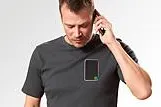 Bild: App fürs T-Shirt: nicephone-Shirt hält Smartphones sauber