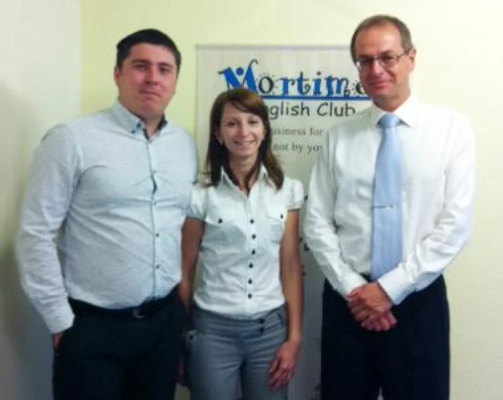 Dimitar Petkov und Mariya Denkova mit Mortimer Geschäftsführer, Jürgen Nauditt