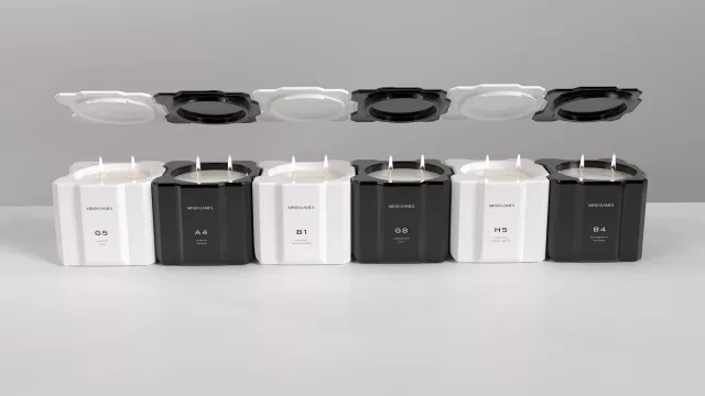 Bild: MIND GAMES FRAGRANCE: Meisterhafte Duftkerzen im Schachbrett-Design