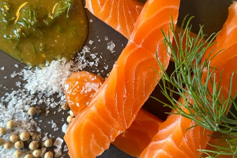 Bild: Hamburger Fischwerker: Weltmeister im Graved Lachs mit über 55 Geschmacksvariationen