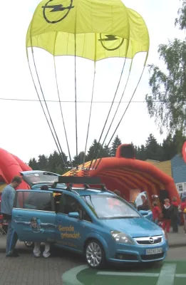 Bild: Projekt Promotions landet mit dem neuen Opel Zafira