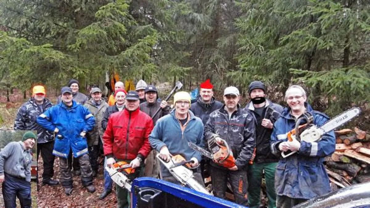 Kaminholz für den guten Zweck