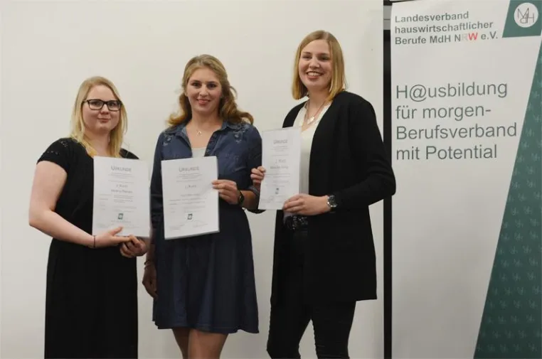 Bild: Die besten Nachwuchs-Hauswirtschafterinnen in Nordrhein-Westfalen