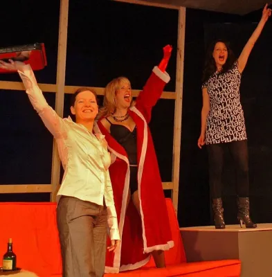 Bild: Junge Actrice debütiert erfolgreich