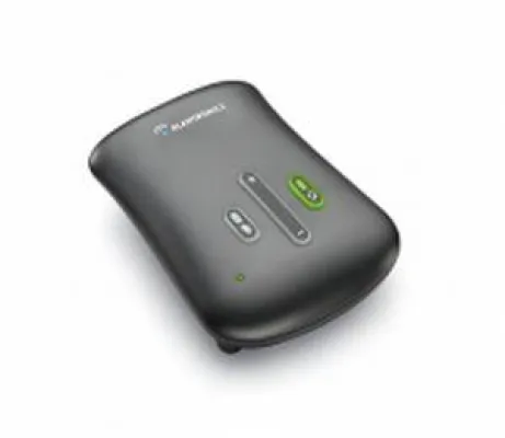 Bild: Weltneuheit von Plantronics - Erster IP-Adapter IP40 für VoIP im Callcenter