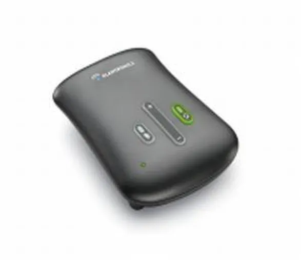 Bild: Weltneuheit von Plantronics - Erster IP-Adapter IP40 für VoIP im Callcenter