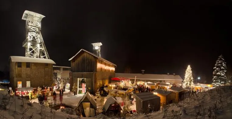 Besondere Weihnachtsmärkte im Amberg-Sulzbacher Land Bild: Besondere Weihnachtsmärkte im Amberg-Sulzbacher Land