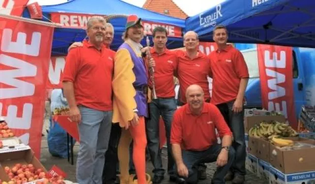 Bild: Internationale Hilfe braucht Fleißige Hände