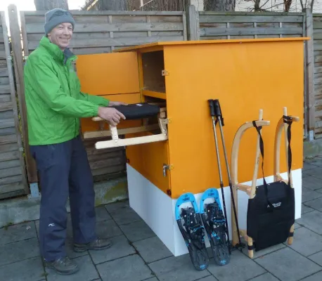 Neuartiges Verleihsystem für sportliche Freizeitrodel und Schneeschuhe Bild: Neuartiges Verleihsystem für sportliche Freizeitrodel und Schneeschuhe