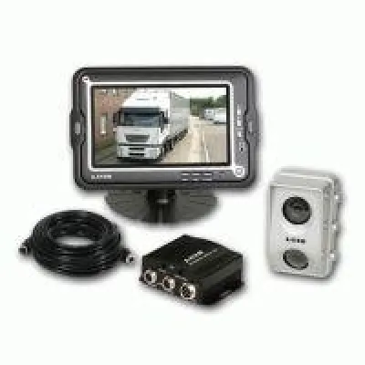 Bild: Rückfahrsystem mit Twinkamera von LUIS Multimedia