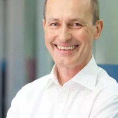 Bild: Wilfried Kampe launches own business