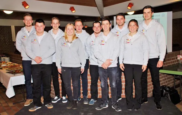 Vier neue Mitglieder für das deutsche Nationalteam der Stuckateure Bild: Vier neue Mitglieder für das deutsche Nationalteam der Stuckateure