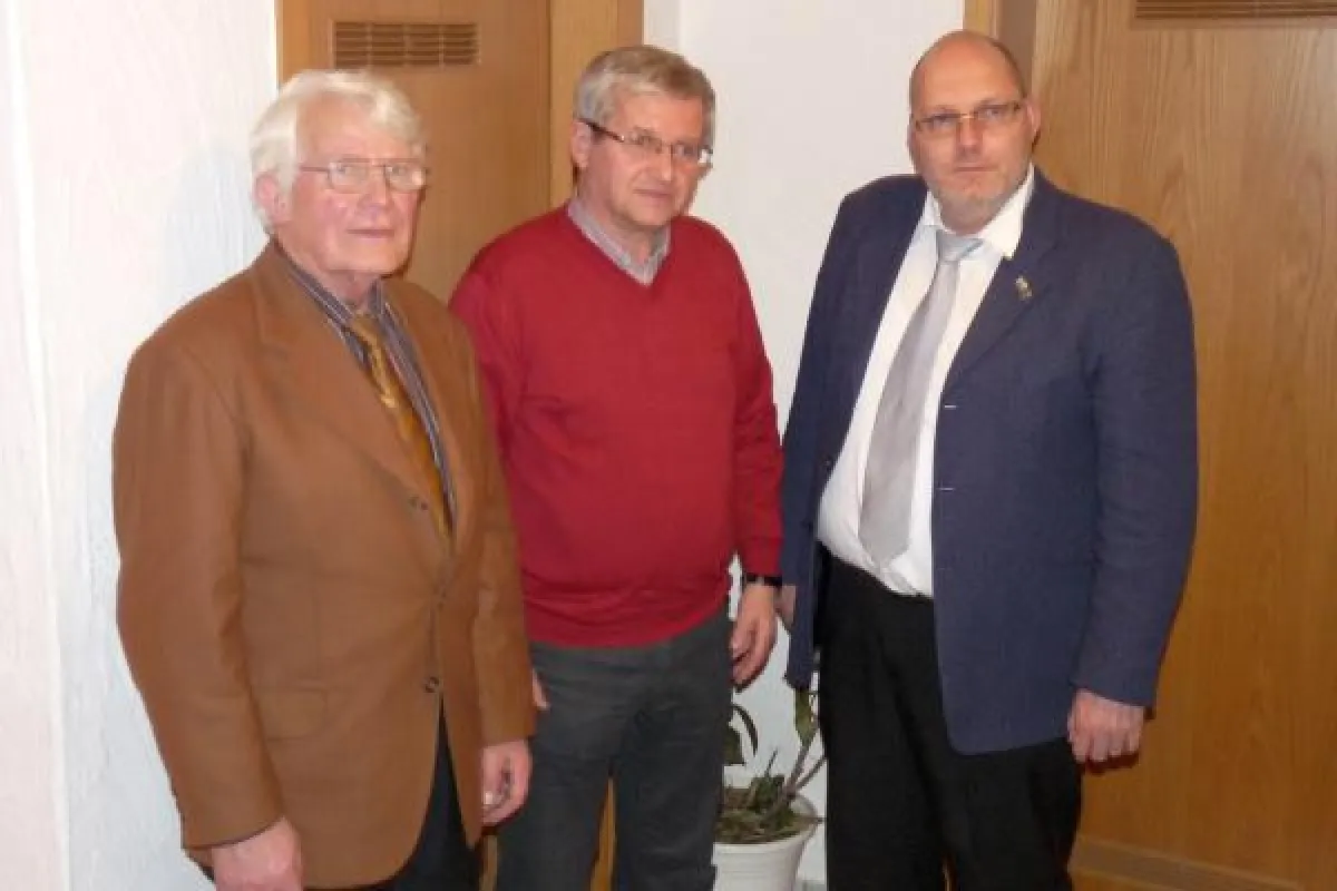 Die Geehrten von links: Ivo Speh, Kurt Ott, Lars Sörös-Helfert