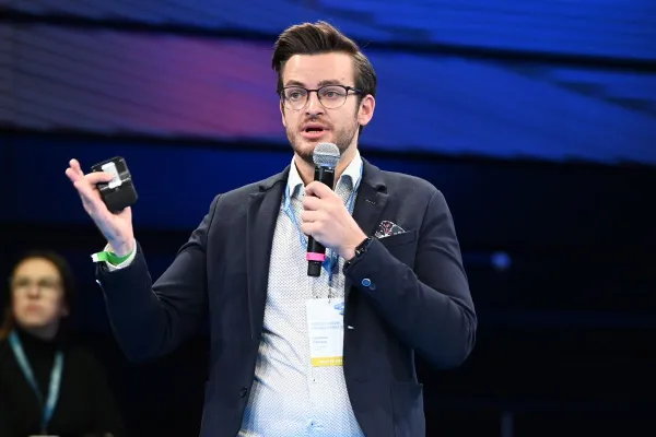 Bild: AVISIO: Start-up gewinnt internationalen Tourismus-Award