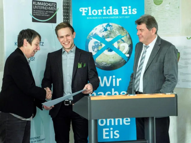 Bild: Creativhotel Luise von Bundesumweltministerin Barbara Hendricks für Klimaschutz gewürdigt