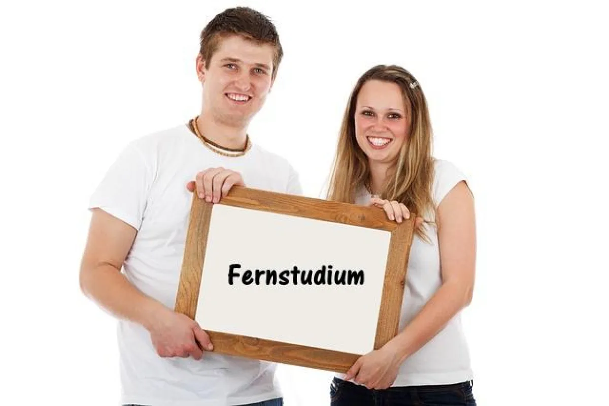 Fernstudium www.fernstudium.school