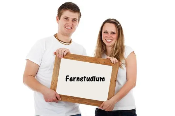 Bild: Neues Portal für Fernstudium www.fernstudium.school