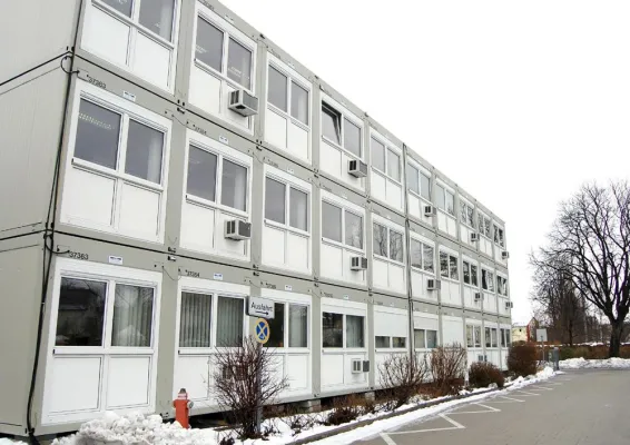 Bild: ELA: Mobile Raumsysteme sichern den Betrieb in Callcentern