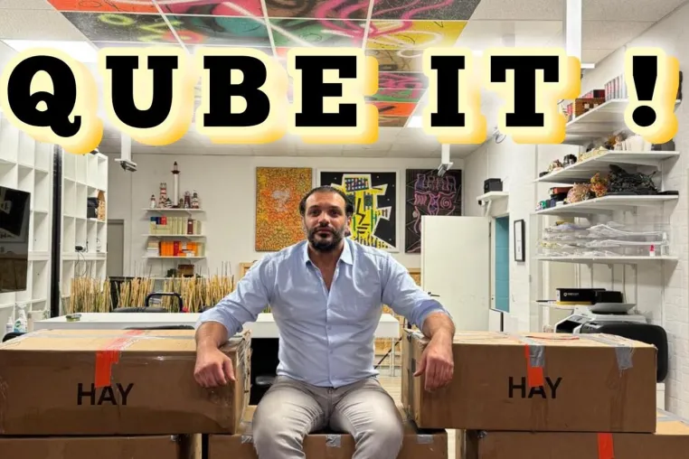 „QUBE IT!“ – Künstler Daniyen Alma startet internationales Kunstprojekt mit 100 einzigartigen Kunstwürfeln Bild: „QUBE IT!“ – Künstler Daniyen Alma startet internationales Kunstprojekt mit 100 einzigartigen Kunstwürfeln