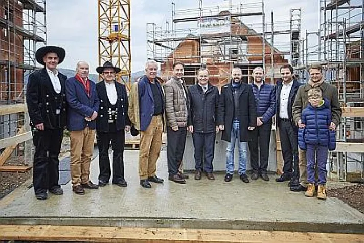 Bau der Gräflichen Seedomaine zu Bodman schreitet zügig voran Bild: Bau der Gräflichen Seedomaine zu Bodman schreitet zügig voran