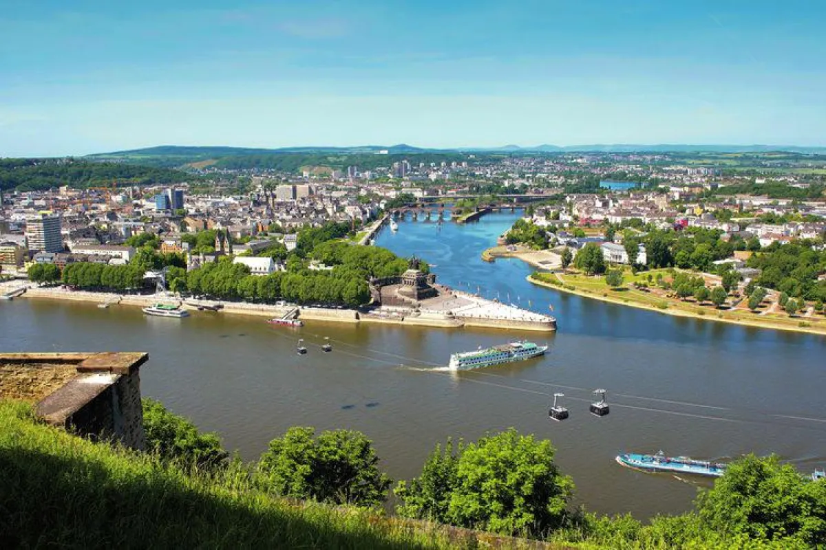 Urlaub im Ferienhaus am Rhein