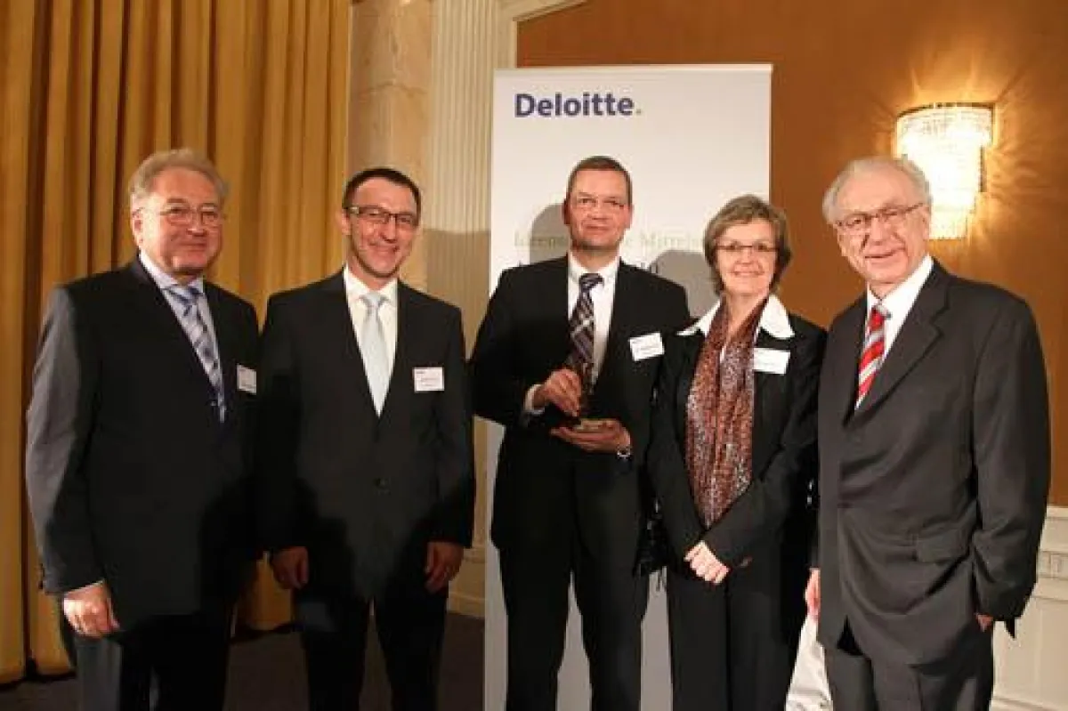 Die Vertreter der Firma Röhm mit Prof. Dr. h.c. Lothar Späth
