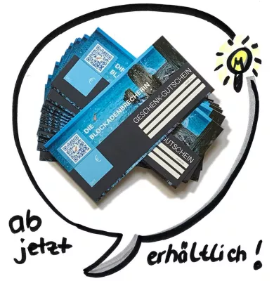 Bild: Oma, Opa und die Paten schauen entspannt aufs Weihnachtsfest