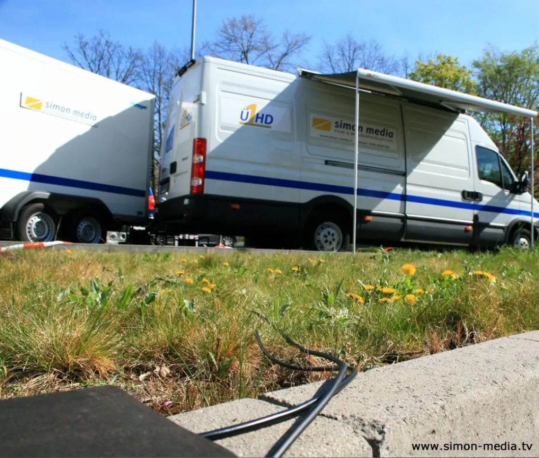 Moderne Glasfasertechnik: Optimale Signal-Übertragung zum Ü-Wagen ohne dicken Kabelbaum