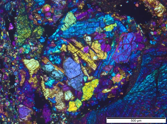 Bild: Seltener Meteorit liefert Einblicke in die Geschichte des Sonnensystems