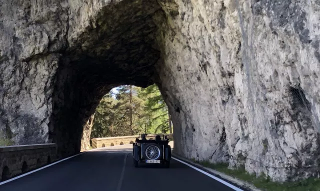 Ab in die Berge - Cabrio tour Dolomites - Lake Garda /// Herbst 2021 Bild: Ab in die Berge - Cabrio tour Dolomites - Lake Garda /// Herbst 2021