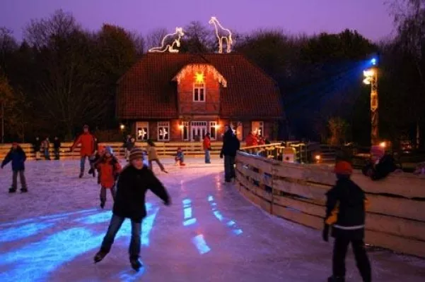 Bild: Erlebnis-Zoo Hannover im Winterzauber