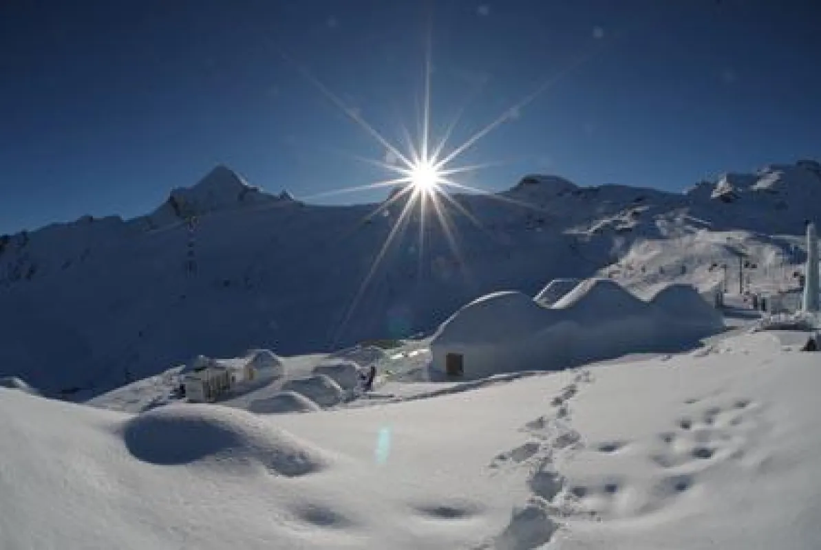 Das Volvo XC ICE CAMP presented by Nokia