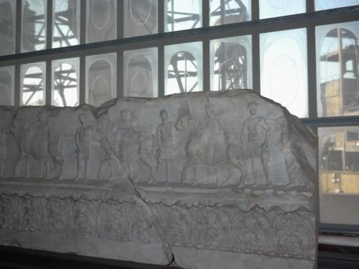 aus: Roma – vm. 365/39/51 masw, 2011 Fine Art Print, 58 x 74 cm (c): Maria Sewcz/ VG Bild-Kunst Bonn