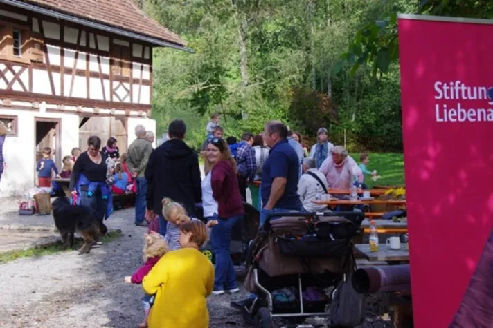 Bild: Liebenauer Pflegefamilien treffen sich im Bauernhausmuseum Wolfegg