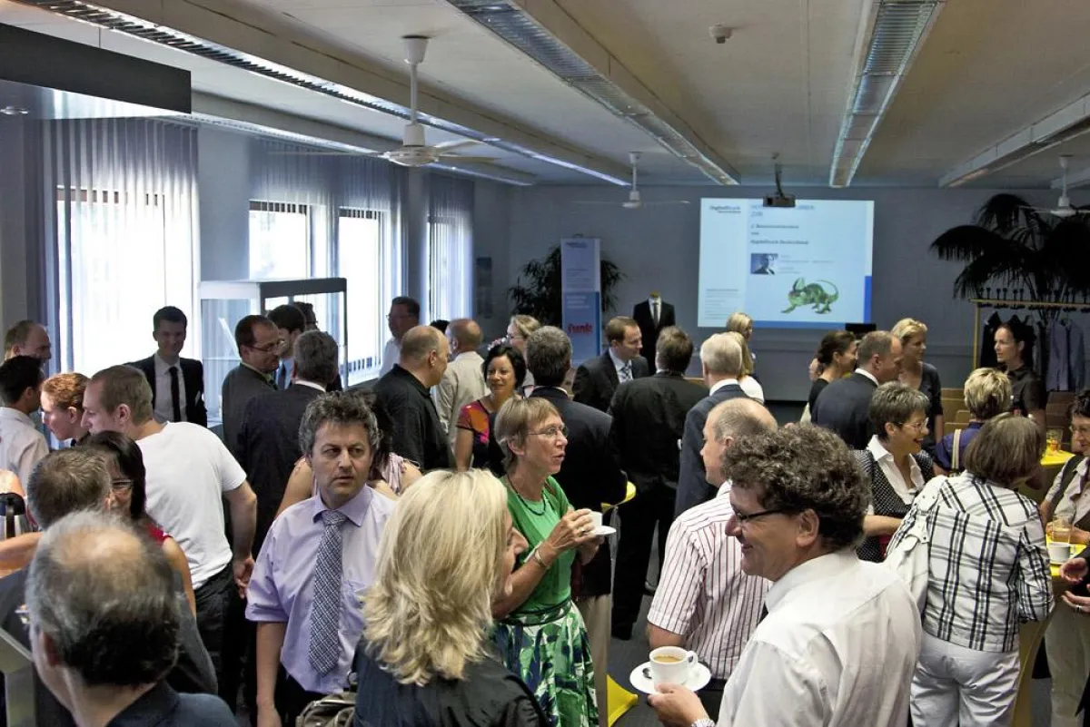 Mehr als 60. Gäste besuchten das 2. Businessfrühstück von DigitalDruck Deutschland im Sommer diesen Jahres.