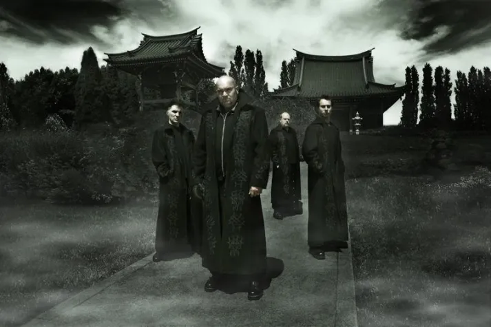 Bild: Leichenwetter - feiern 10 Jahre Bandgeschichte mit Ihrem vierten Longplayer "Legende"