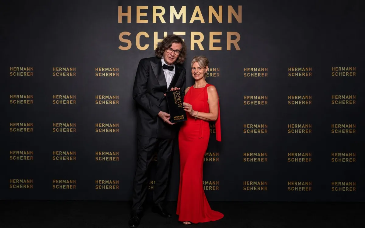 Mit einer ehrlichen Botschaft erobert Helena E. Hübner direkt die Herzen von Jury und Publikum.  (© Justin Bockley)
