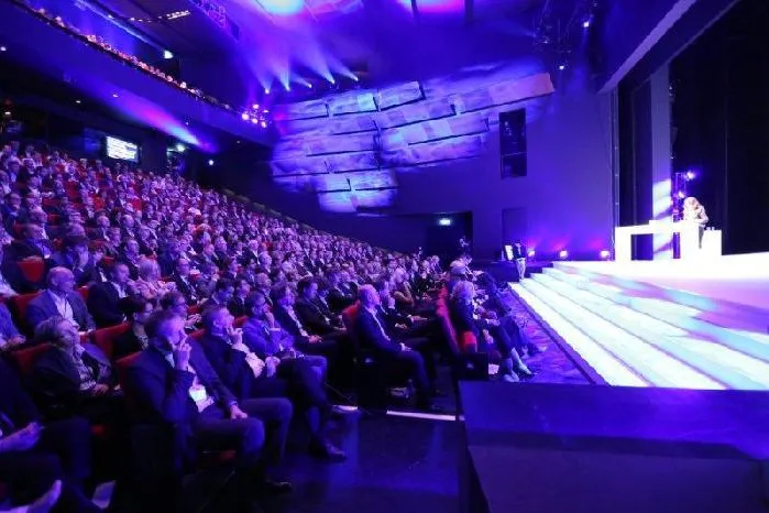 Die Magie der IT: IT-Forum 2014 Bild: Die Magie der IT: IT-Forum 2014